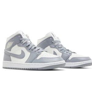 Women’s Air Jordan 1 Mid “Sleath” Shoes